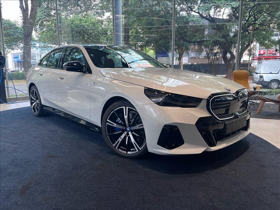 BMW i5 ELÉTRICO XDRIVE60 M SPORT